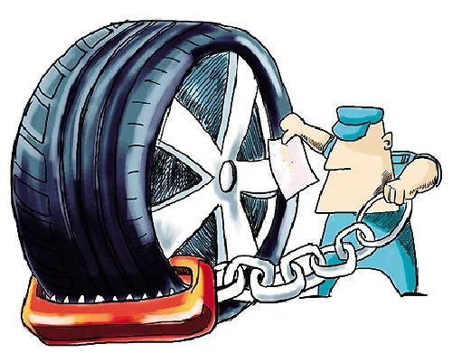 业主乱停车，物业可以锁车吗？