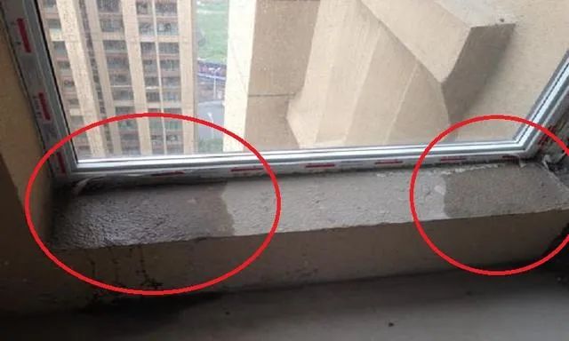 房屋内窗体渗水，法院判决物业公司无责