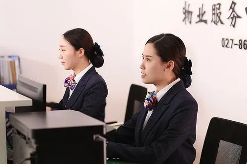 物业客服礼节礼仪