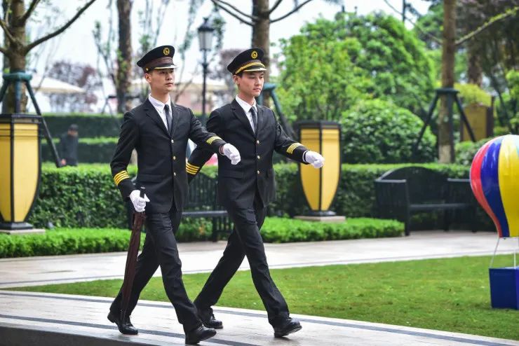 保安询问检查“六四三三”工作法